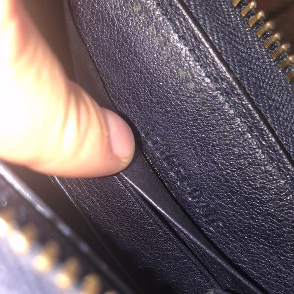Gucci Wallet - Picture 4 of 6
